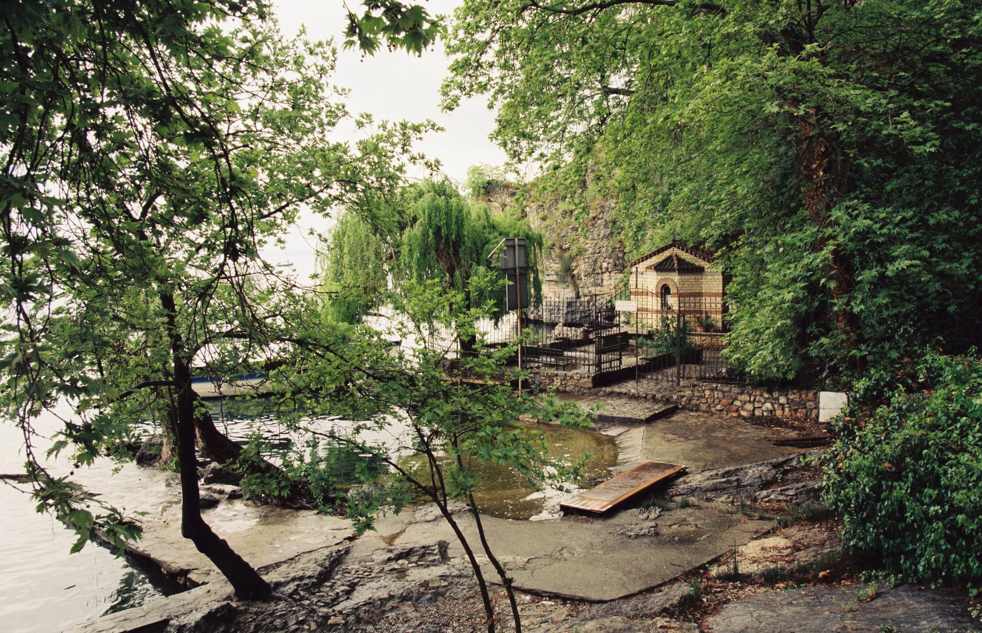 Lake Ohrid, North Macedonia — Small chapel on the way to the church of St. John at Kaneo